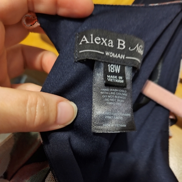 Alex B Nites, Navy floral long dress, Rhinestone waistband, 18W - Picture 4 of 6